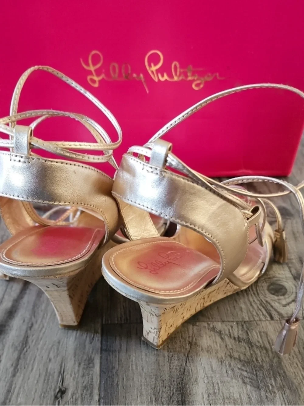 Lilly Pulitzer Aria Wedge Gold Sandals Sz 8.5